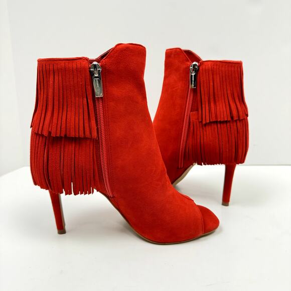 NEW Vince Camuto Amenala Bright Red Faux Suede Western Fringe Peep Toe Bootie - Picture 8 of 14